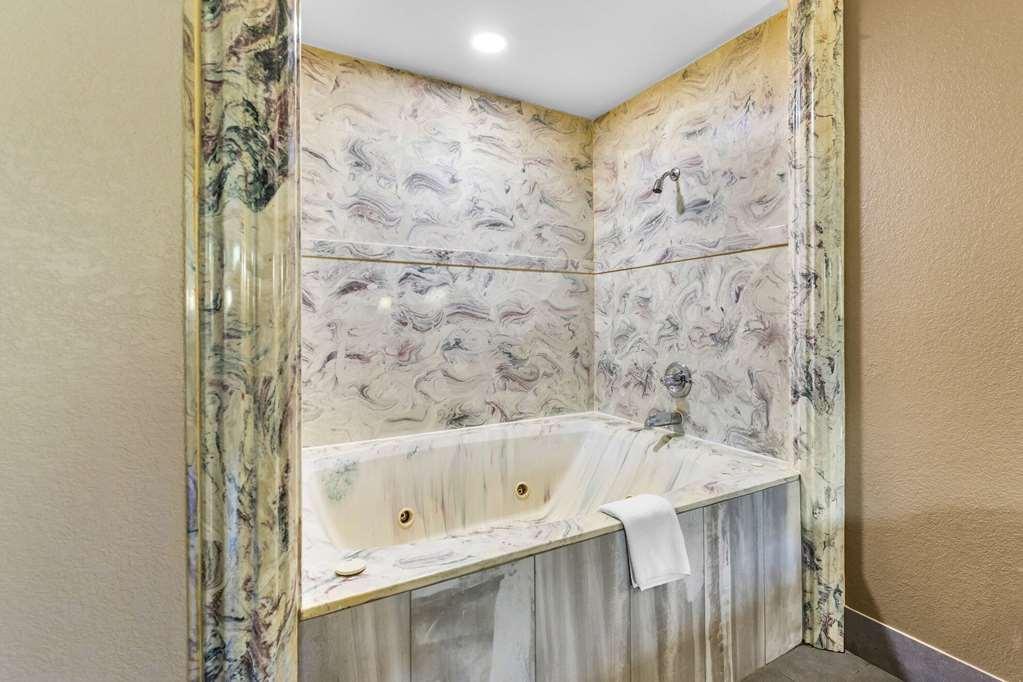 Super 8 By Wyndham Dickson Hotel Phòng bức ảnh