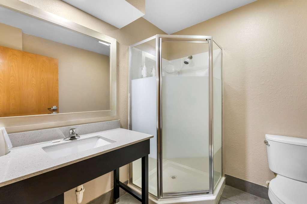 Super 8 By Wyndham Dickson Hotel Phòng bức ảnh
